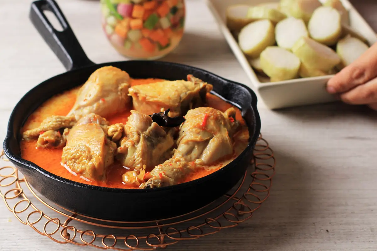 ayam bumbu rujak