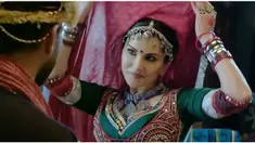 Sunny Leone menunjukkan kemolekan tubuhnya saat membintangi iklan anti rokok yang dicanangkan pemerintah India. Seperti apa ceritanya?Saksikan hanya di Starlite!