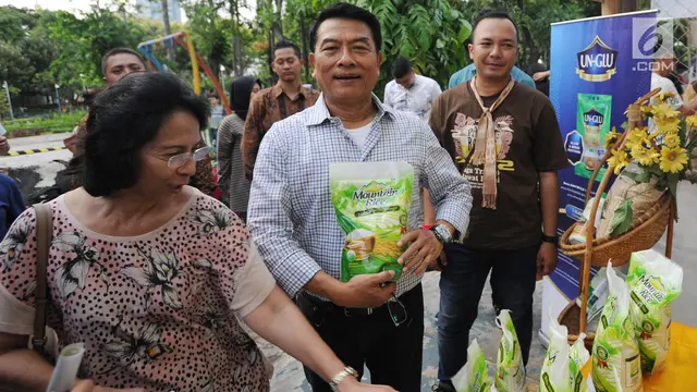 PHOTO: Dukung Produk Lokal, Moeldoko Kunjungi Festival Panen Raya Nusantara