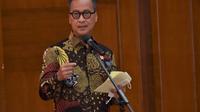 Menteri Perindustrian Agus Gumiwang Kartasasmita