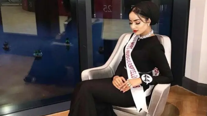 [Bintang] Berusia 20 Tahun, Sara Iftkehar Jadi Finalis Pertama Miss England yang Pakai Kerudung