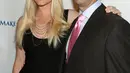Vanessa Haydon dan Donald Trump Jr berpose menghadiri "An Evening of Wishes", Gala Ulang Tahun ke-30 Metro New York di Cipriani, Wall Street pada 13 Juni 2013 di New York City. (AFP Photo/Dimitrios Kambouris)