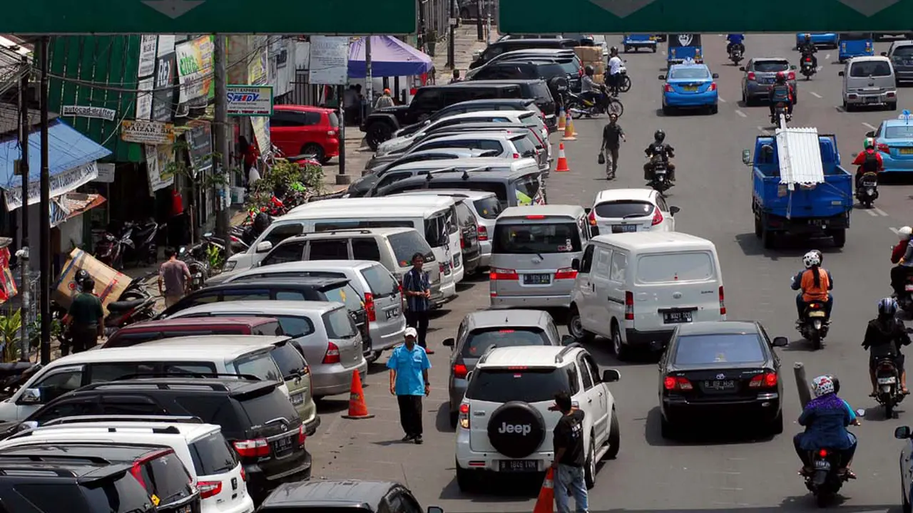 Parkir Liar Masih Marak di Kawasan Pramuka
