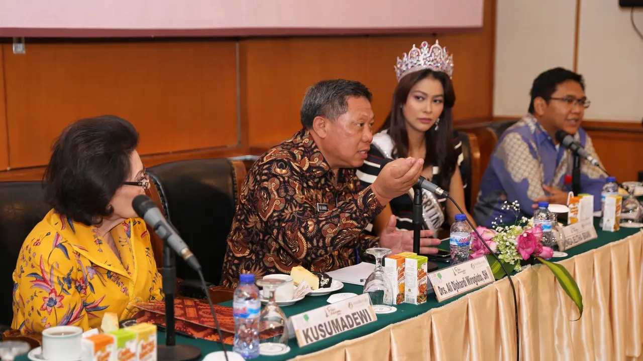 [Bintang] 39 Finalis Puteri Indonesia 2018 Dapat Wejangan dari BNN