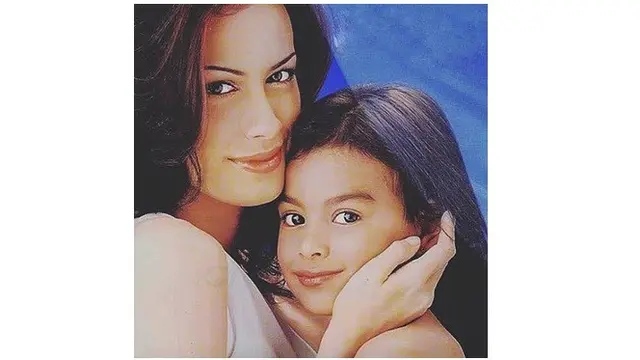 7 Potret Transformasi Eva Celia Putri Sophia Latjuba dari Kecil Hingga Kini, Memesona