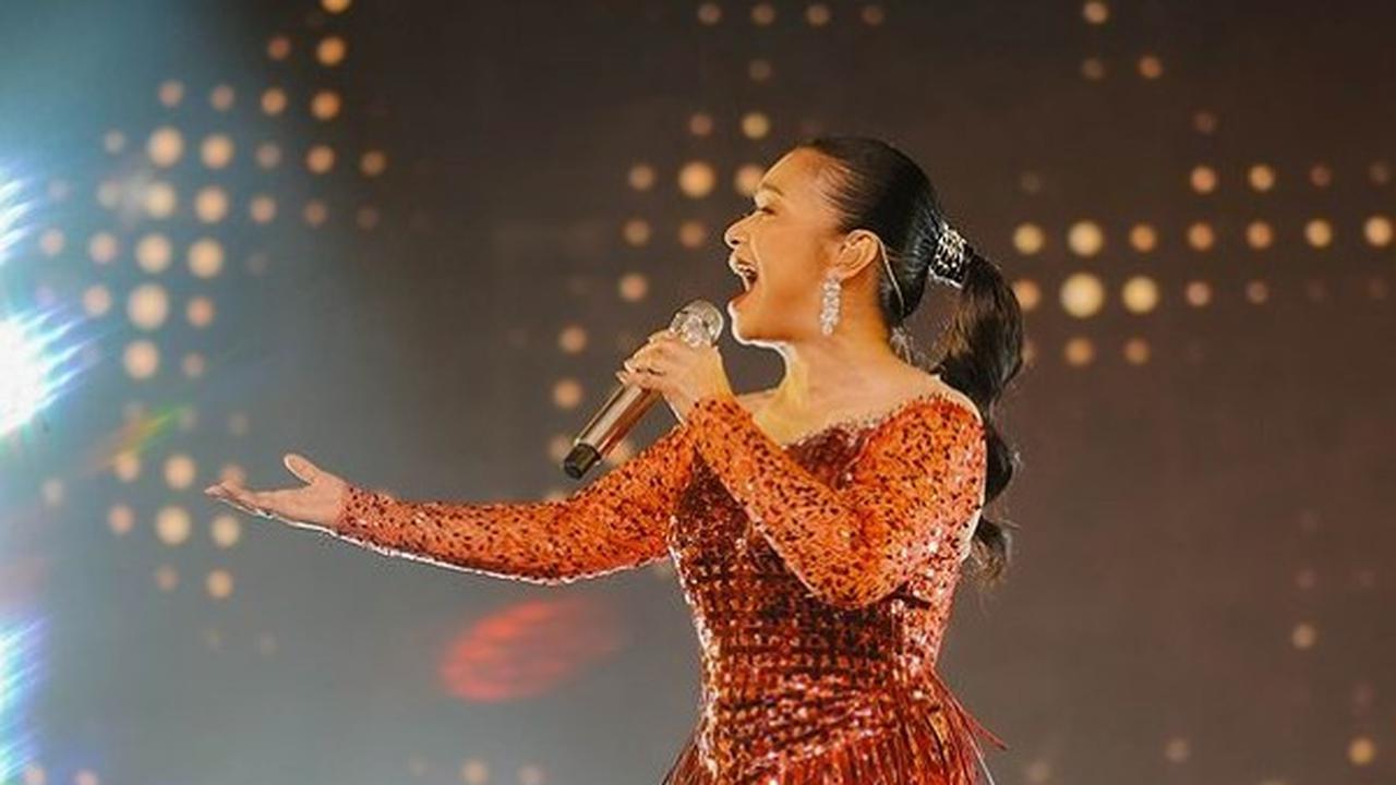 Ruth Sahanaya (Instagram/mamauthe)