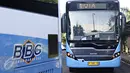 PT Transportasi Jakarta meluncurkan 600 unit bus baru single dan 51 unit bus baru gandeng di Jakarta, Senin (18/4). Peluncuran ini sebagai bagian dari upaya TransJakarta meningkatkan pelayanan terhadap penumpang. (Liputan6.com/Immanuel Antonius)