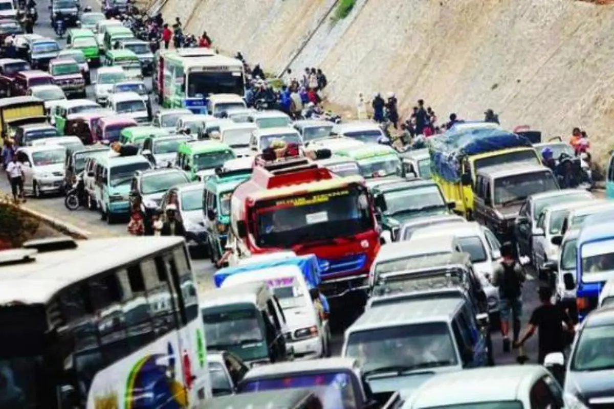 [Bintang] Bukti-bukti Kalau Kamu Harus Menghargai Bapak Polisi