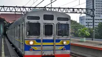Berbasis rel, perjalanan kereta api commuter line lebih cepat | via: foto.semboyan35.com