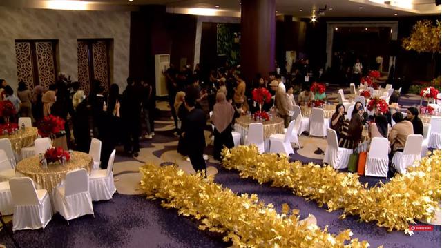 8 Potret Pesta Ultah Rizky Billar ke-28 yang Penuh Kejutan, Bertabur Bintang