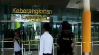VIDEO: Bercanda Bawa Bom, Polisi Picu Kepanikan di Bandara Jambi
