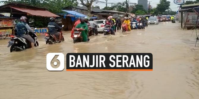 VIDEO: Banjir Serang, Jalan Raya Petir Terendam Banjir Lalu Lintas Tersendat