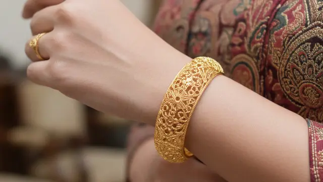 Gelang Emas Bangle Arabic Style