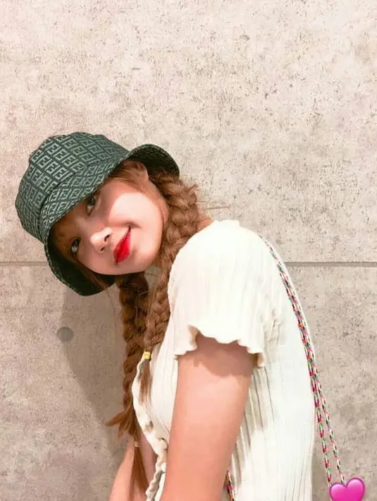 (Instagram/lisa.blackpink)