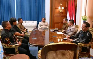 Prabowo Terima Tokoh Dayak Panglima Jilah Bahas Kebakaran Hutan Kalimantan
