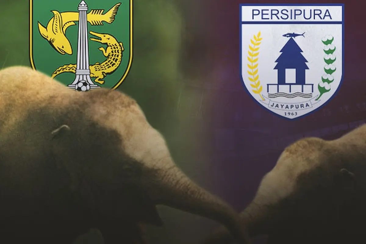 Ilustrasi - Sepak Bola Gajah Persebaya Vs Persipura
