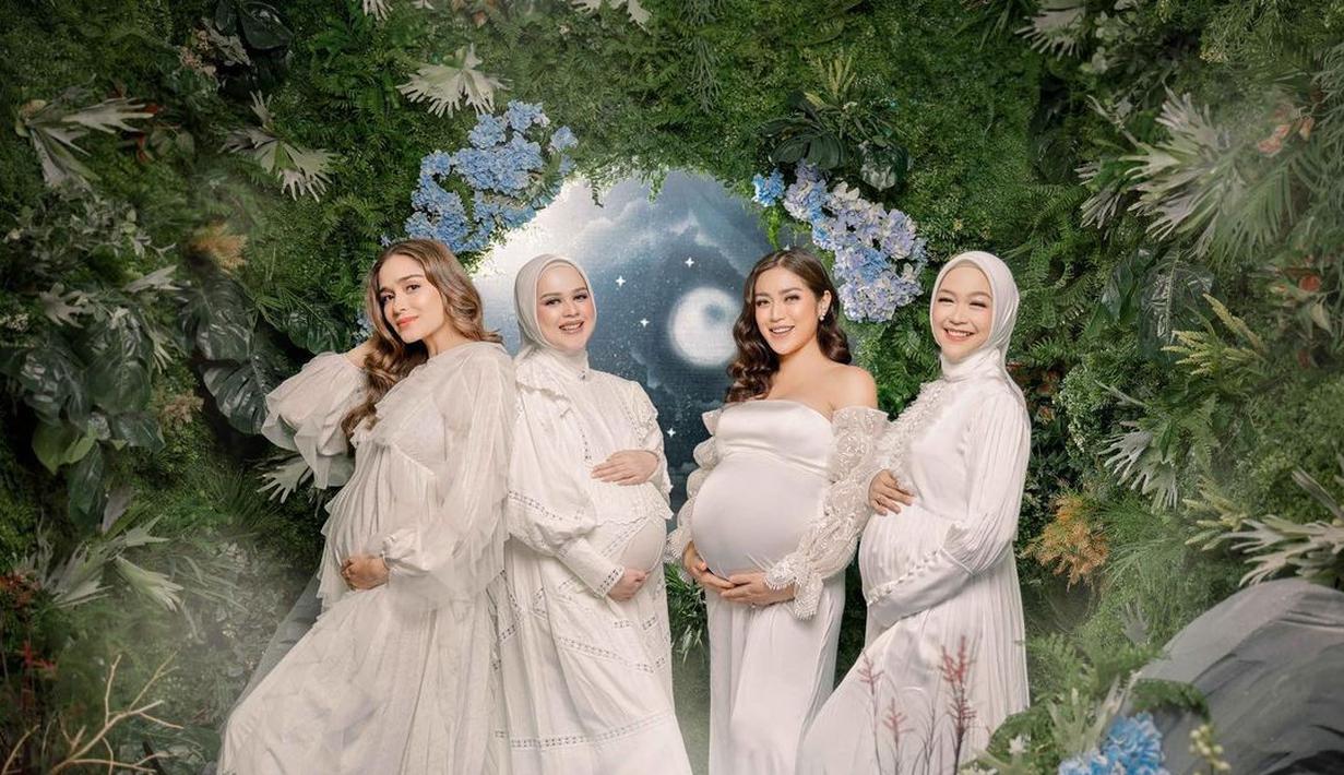 Ria Ricis, Jessica Iskandar, Cut Ratu Meyriska, dan Yasmin Wildblood kompak menjalani photoshoot maternity bersama-sama. (Foto: Instagram @fdphotography90)