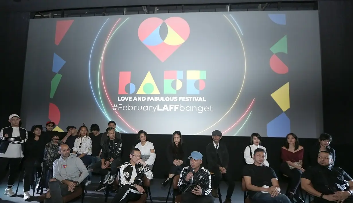 Nama Dea eks Hivi! dan aktris Sophia Latjuba disebut-sebut yang akan berkolaborasi dengan NEV hingga namanya menjadi NEV+. Hal ini  dituturkan Randy, sang keyboardis memberikan sedikit bocoran. (Bambang E.Ros/Bintang.com)