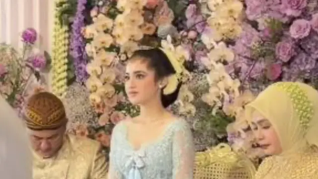 Syifa Hadju saat Siraman pakai kebaya pita. [@kesharatuliu05]