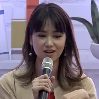 Ini alasan Laura Basuki sering posting foto-foto perkembangan anak di Instagram.