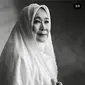 Potret terkini artis Jenny Rachman pemenang dua kali piala Citra yang kini melaporkan suaminya, Supradjarto ke Polres Metro Jakarta Selatan (Foto: instagram jennyrachman18)