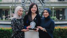 Direktur Utama PSIM Yogyakarta, Liana Tasno (tengah), saat menjadi pembicara di program PSIM Goes to Campus dengan menyambangi Student Center Fakultas Ekonomi dan Bisnis Universitas Indonesia (UI) pada Rabu (15/4/2026). (dok. PSIM Yogyakarta)