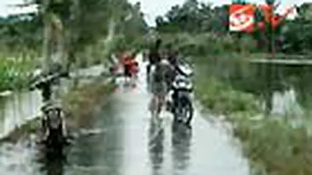 Banjir Rendam Jalan Penghubung, Warga Terganggu
