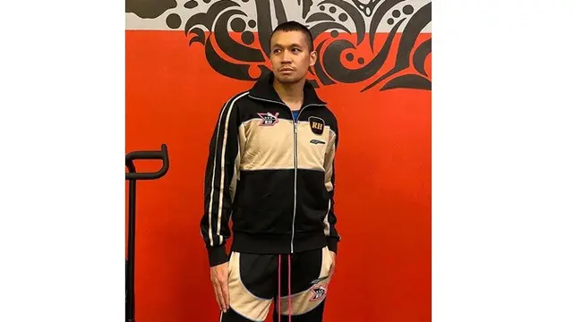Potret 7 Artis Pria Usia 40-an Ini Tetap Terlihat Awet Muda, Makin Menawan