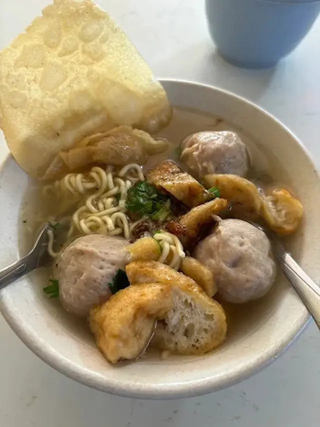 Warung Bakso dan Mie Ayam Pak Sadat