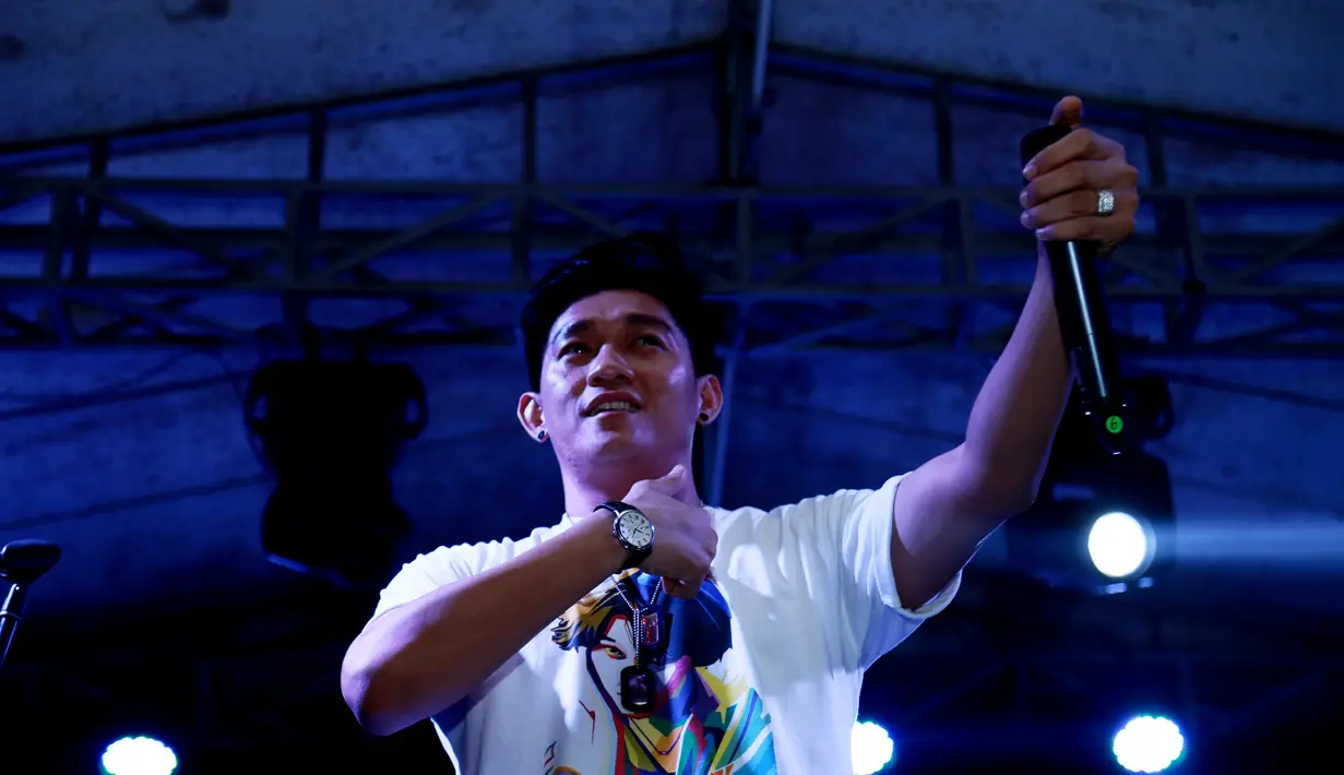 Dengan kaos khusus, Ivan Seventeen turut berikan supportnya (Foto:Wimbarsana)