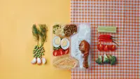 Cara Menyimpan Nasi dan Lauk untuk Bekal Anak agar Tetap Enak dan Tidak Cepat Basi Sampai Siang