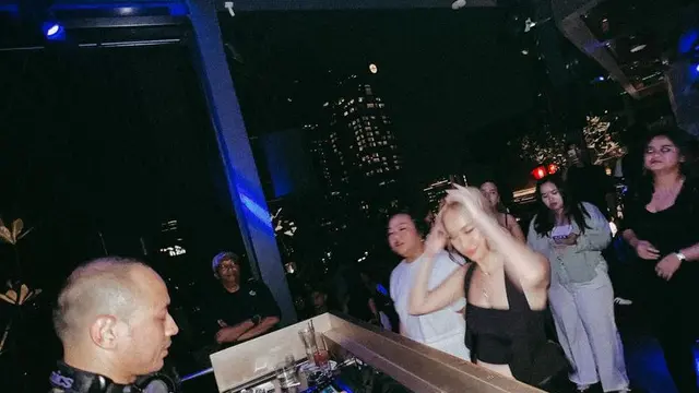 Gaya Bunga Citra Lestari.