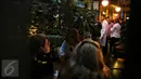 Suasana Cafe Olivier Grand Indonesia saat kedatangan pihak kepolisian untuk rekonstruksi sampel kopi beracun di Cafe Olivier Grand Indonesia, Jakarta, (19/1/2016). (Liputan6.com/Faizal Fanani)