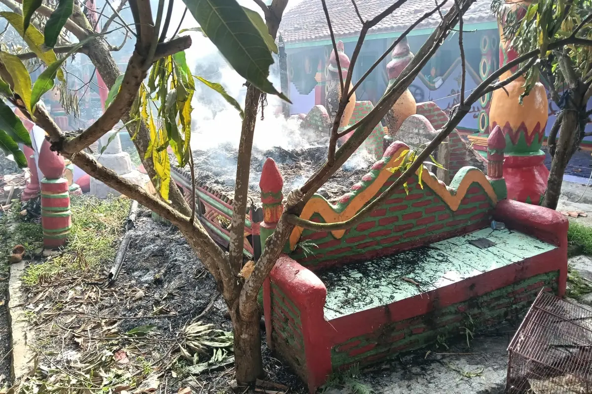 Bangunan Ponpes yang Dibakar Warga. (Senin, 02/12/2024). (Polres Serang).