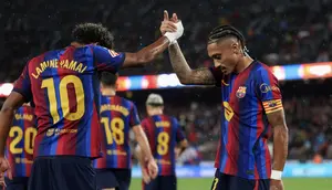 Hasil Liga Spanyol: Raphinha Hattrick, Barcelona Pesta Gol Kontra Racing Santander