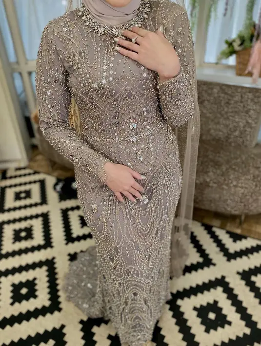 (Instagram/kaarabride)