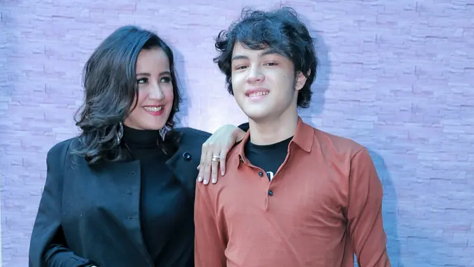 [Bintang] Andi Soraya dan Shawn Adrian