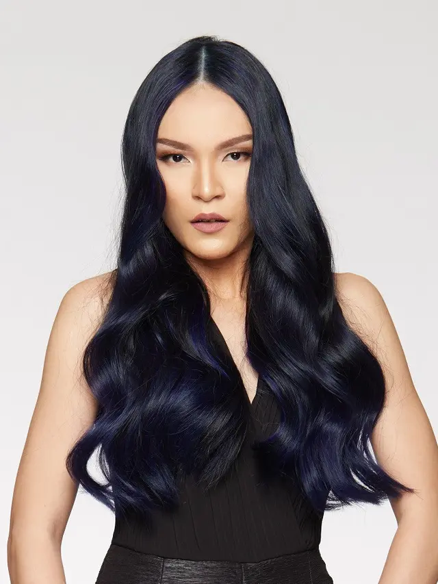 [Bintang] Ogah dengan Dandanan Monoton, Produk Ini Tawarkan Transformasi Warna Rambut yang Super Unik!