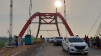 Menteri PUPR Basuki Hadimuljono telah membuka Jembatan Kali Kuto untuk ruas tol Batang-Semarang untuk arus mudik Lebaran 2018 pada Rabu, 13 Juni 2018. (Dok Kementerian PUPR)