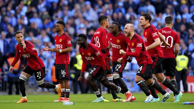 Foto: Derby Manchester Terwujud, MU Lolos ke Final Piala FA setelah Atasi Perlawanan Pantang Menyerah Coventry hingga Adu Penalti