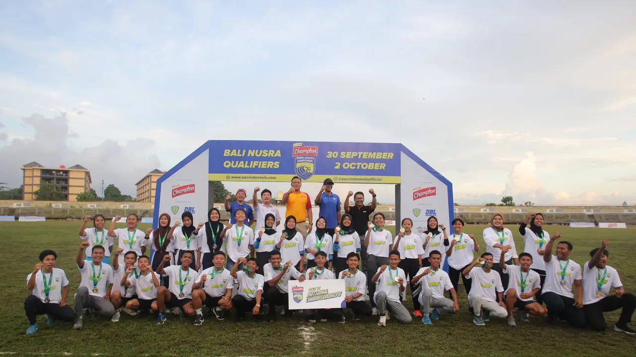 Para pemenang Champion Student Athletics Championships (SAC) Indonesia 2022 kualifikasi zona Bali-Nusa Tenggara