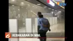 Selasa (13/11) malam, Mal Pejaten Village, Pasar Minggu, Jakarta Selatan kebakaran diduga karena adanya korsleting listrik.
