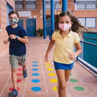 Ilustrasi anak kecil pakai masker/Shutterstock.