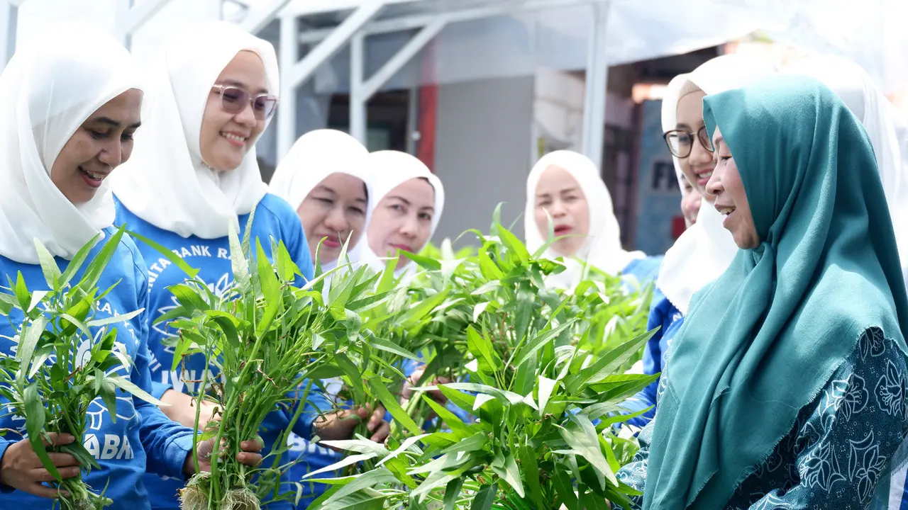BRI Peduli Bertani di Kota (BRInita) di Banjarmasin, Pemberdayaan Positif dan Menghasilkan dari Menanam di Lahan Sempit