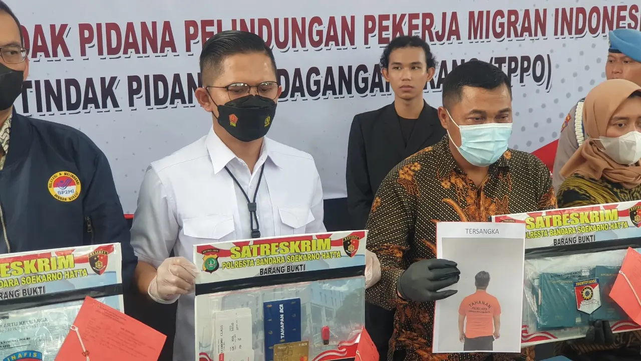 Seorang pria berinisial AFA ditangkap polisi lantaran melakukan tindak pidana perdangan orang (TPPO) ke Kamboja melalui Bandara Soekarno-Hatta