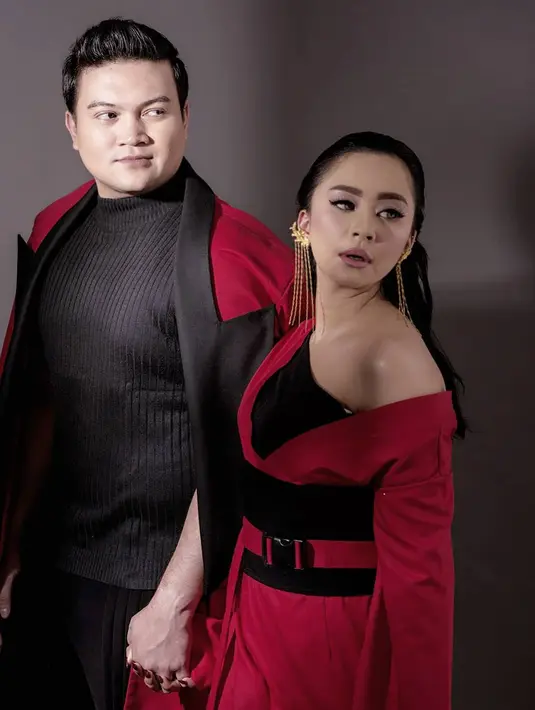 Chikita Meidy dan Indra Adhitya