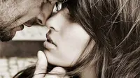 7 Cara Ungkapkan Cinta tanpa Kata