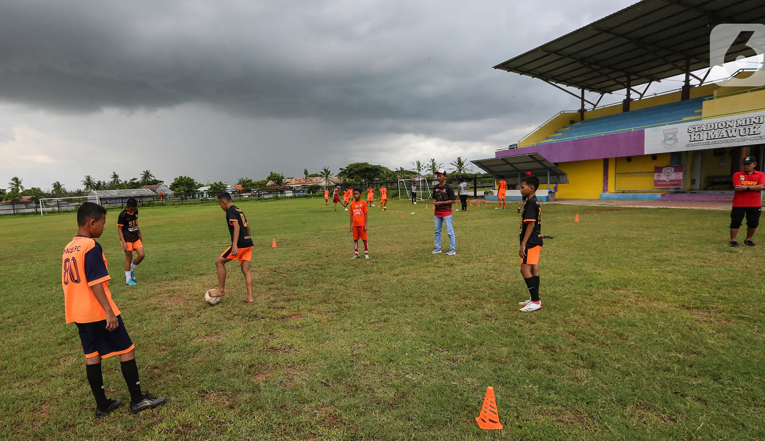 FOTO: Cetak Bibit Pesepakbola, Kabupaten Tangerang Bangun Stadion Mini ...