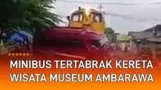 Detik-detik kecelakaan tak sengaja terekam jelas oleh kamera warga. Terjadi di perlintasan Desa Losari, Ambarawa, Semarang. Kereta api wisata baru berangkat ratusan meter dari Museum Kereta Ambarawa. Tiba-tiba dikejutkan minibus yang menerobos perlin...