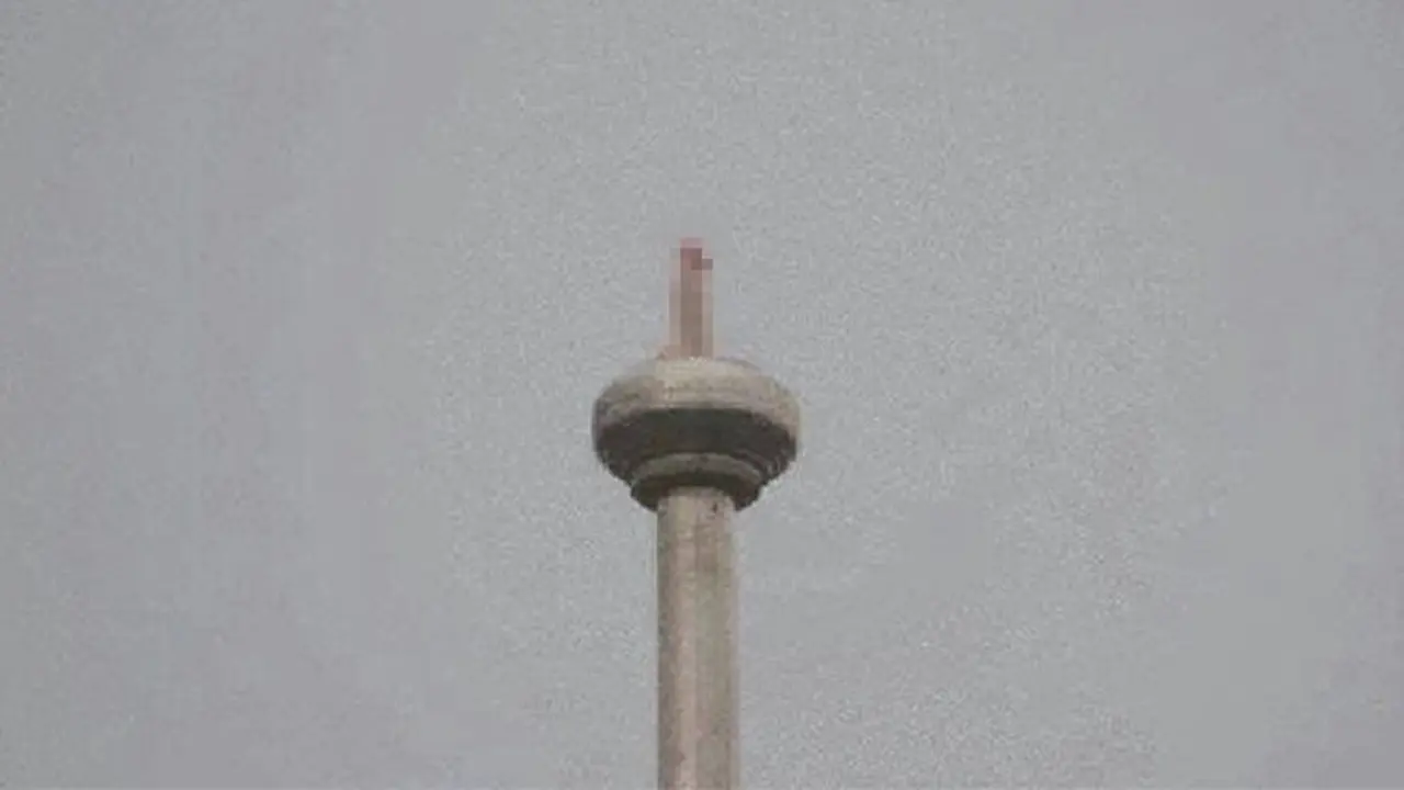 Aksi Gila, Ge Demi Proyek Seninya